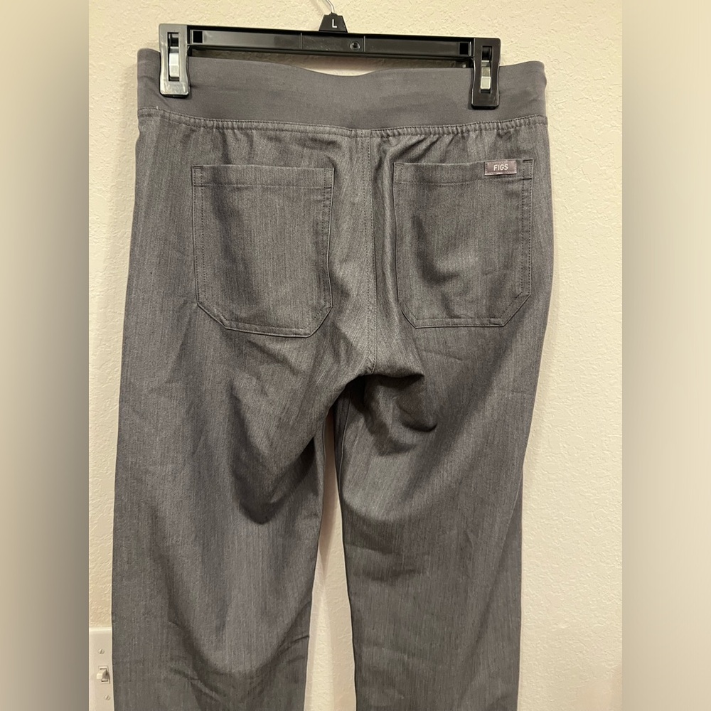 Figs Livingston scrub Pants - Picture 7 of 11